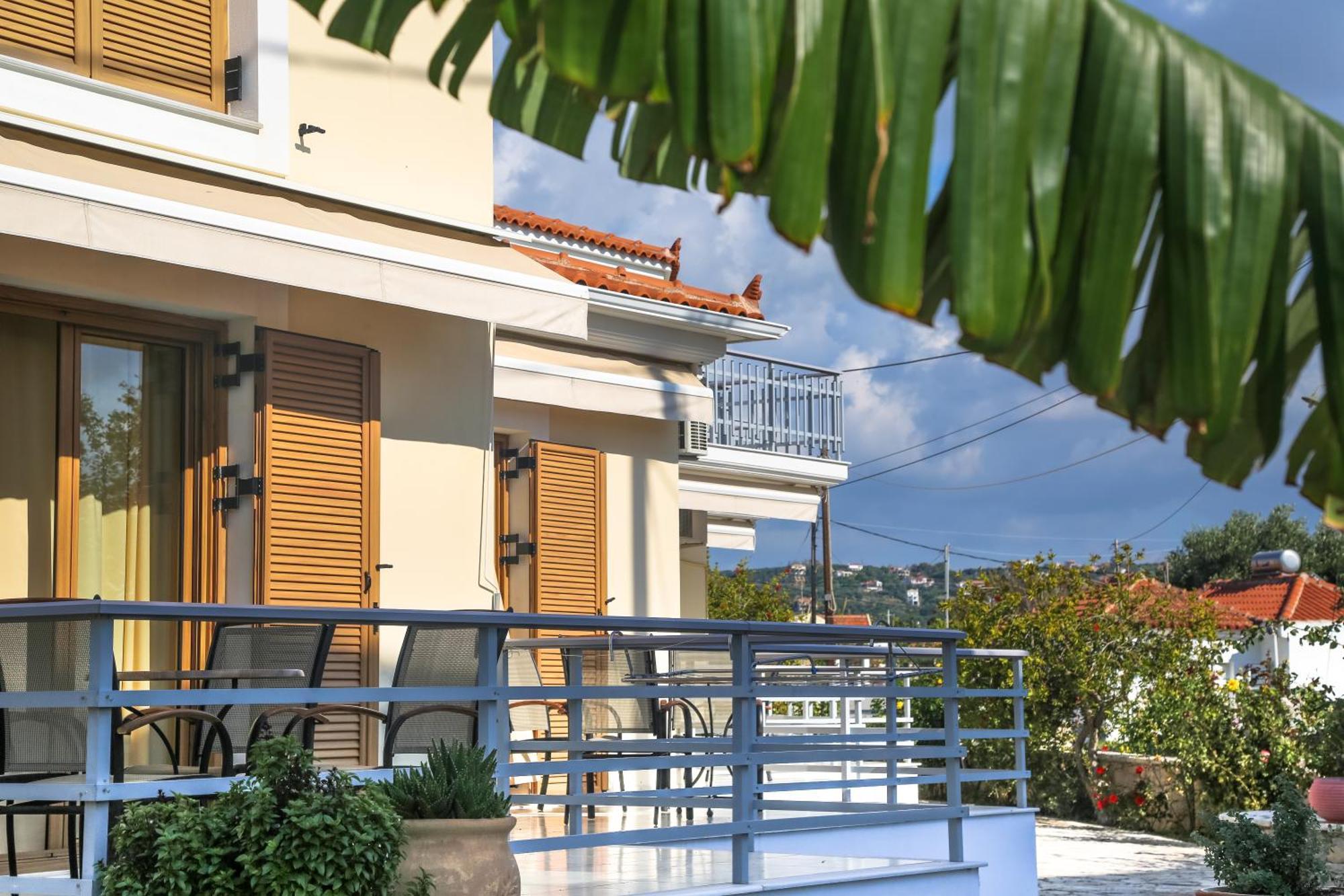 Eleni Suites Methoni Экстерьер фото